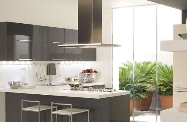 Cucina con penisola Veneta cucine